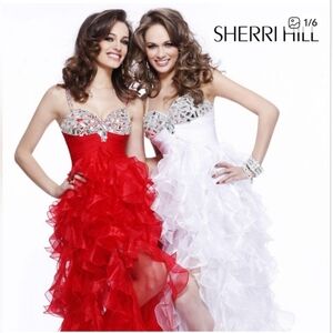 NWT Sherri Hill Stunning Red Ruffled Gown, Size 6